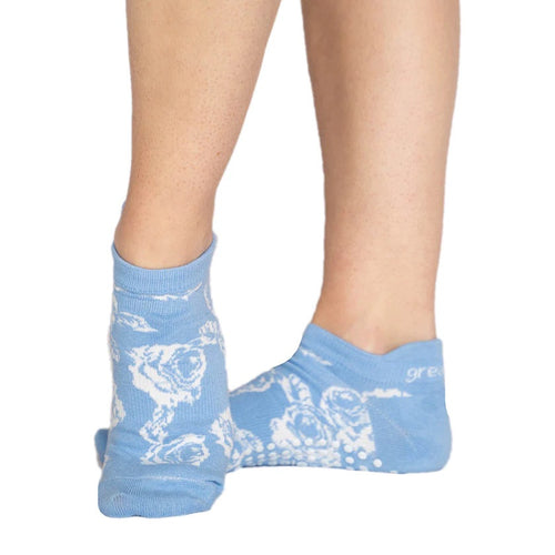 great soles blue rose tab back grip socks 