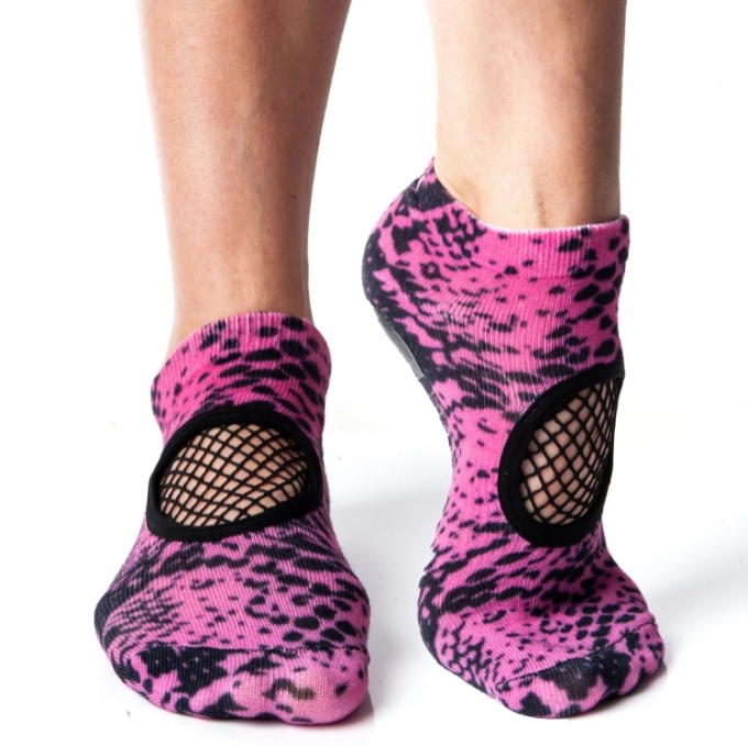 Fishnet Grip Socks Pink Snake - Arebesk Pink Snake / M (8.5-10.5)