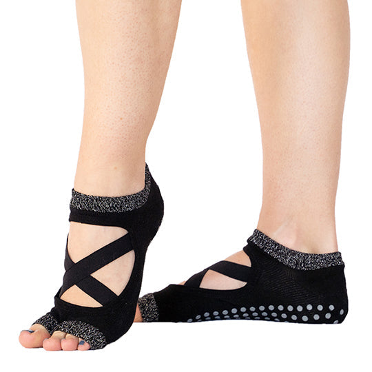 http://www.simplyworkout.com/cdn/shop/products/great-soles-ava-black-silver-half-toe-tabi-black-ballet-straps-grip-socks_3.jpg?v=1673370014