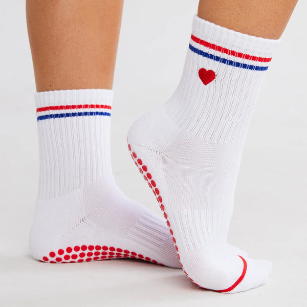 souls-red-hearts-crew-grip-socks