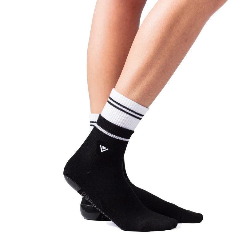 arebesk double decker black and white grip socks
