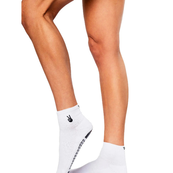 Arebesk Peace Ankle Grip Socks White