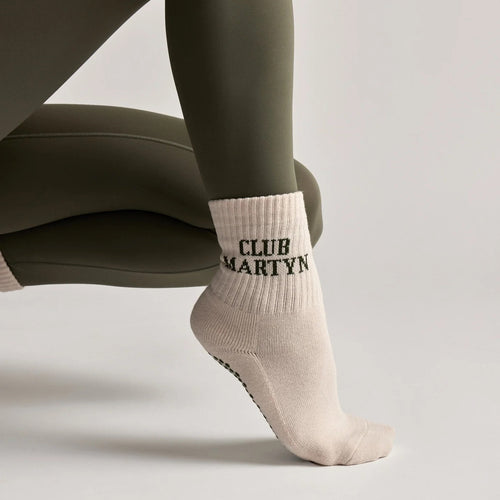 Club Martyn signature crew logo khaki grip socks