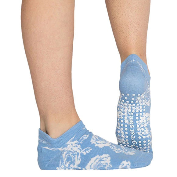 great soles blue rose tab back grip socks 