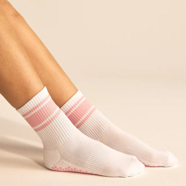 lucky honey crew grip socks grapefruit