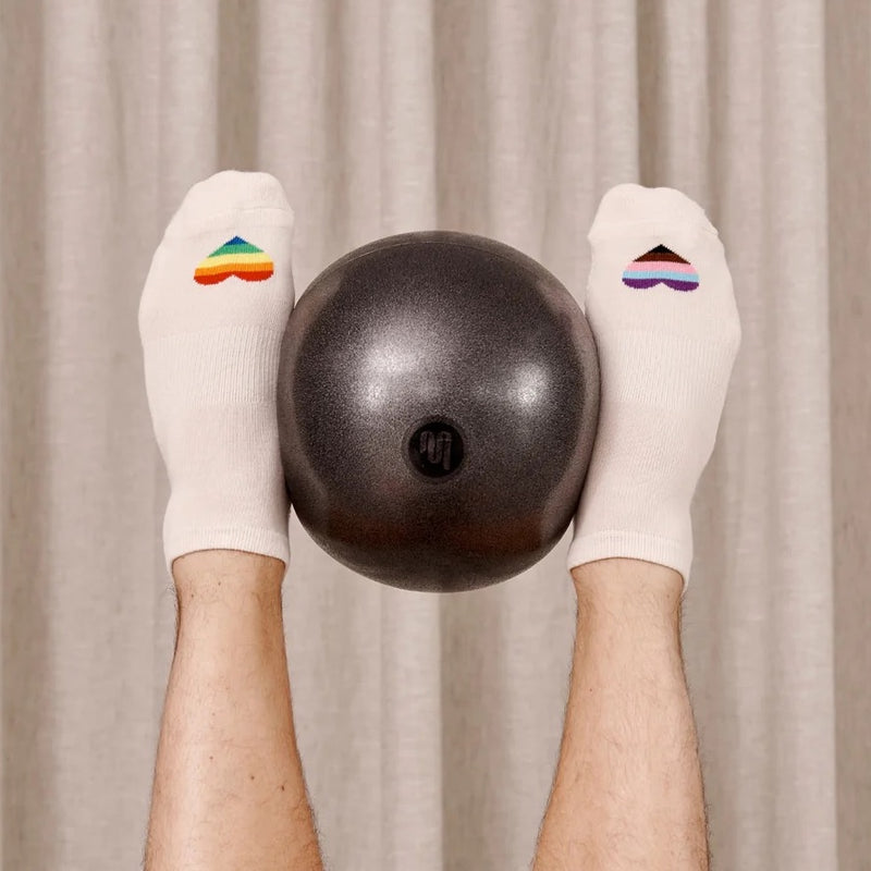 move active classic grip socks rainbow hearts