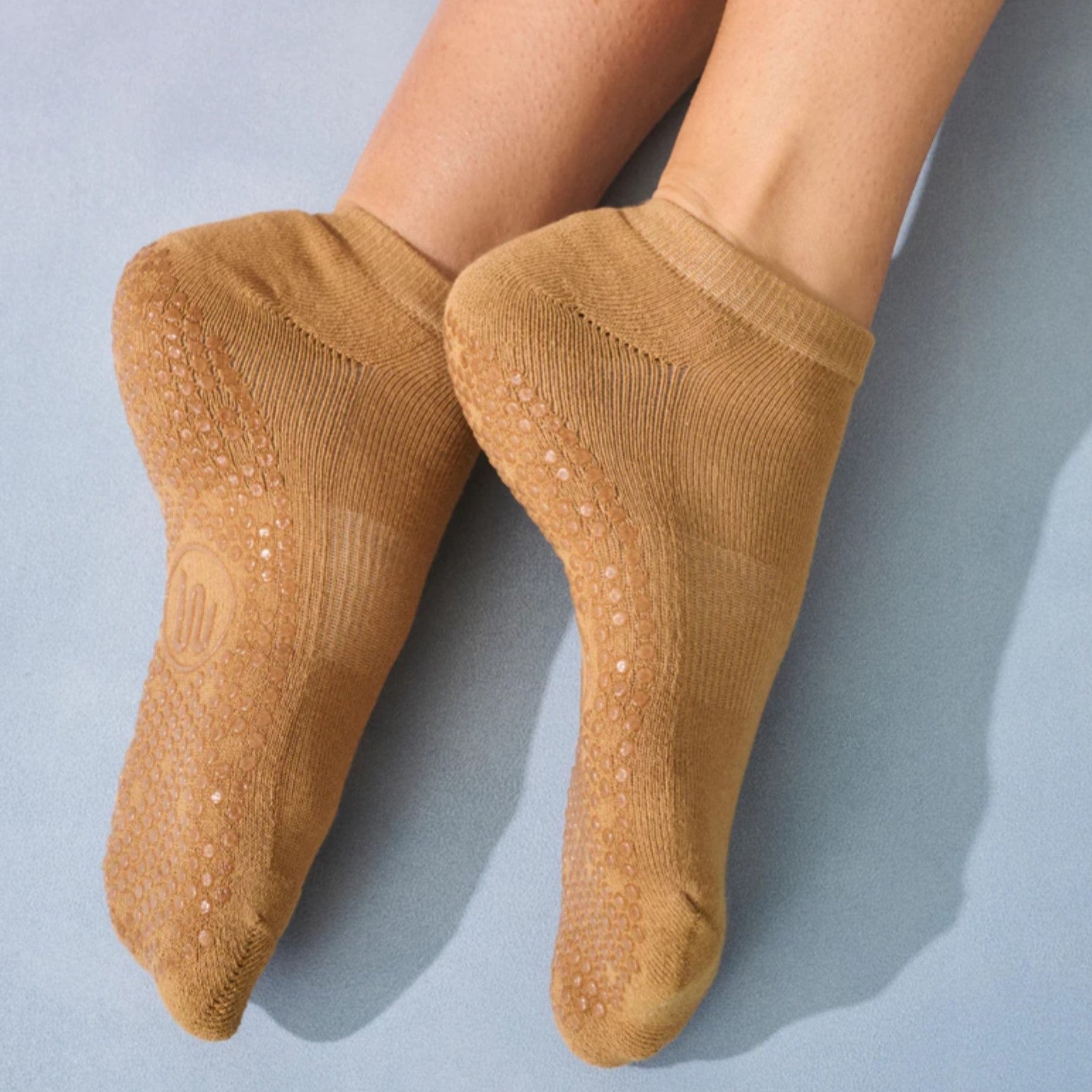 Classic Low Rise Grip Socks - MoveActive - simplyWORKOUT – SIMPLYWORKOUT