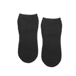 move active classic low rise black grip socks