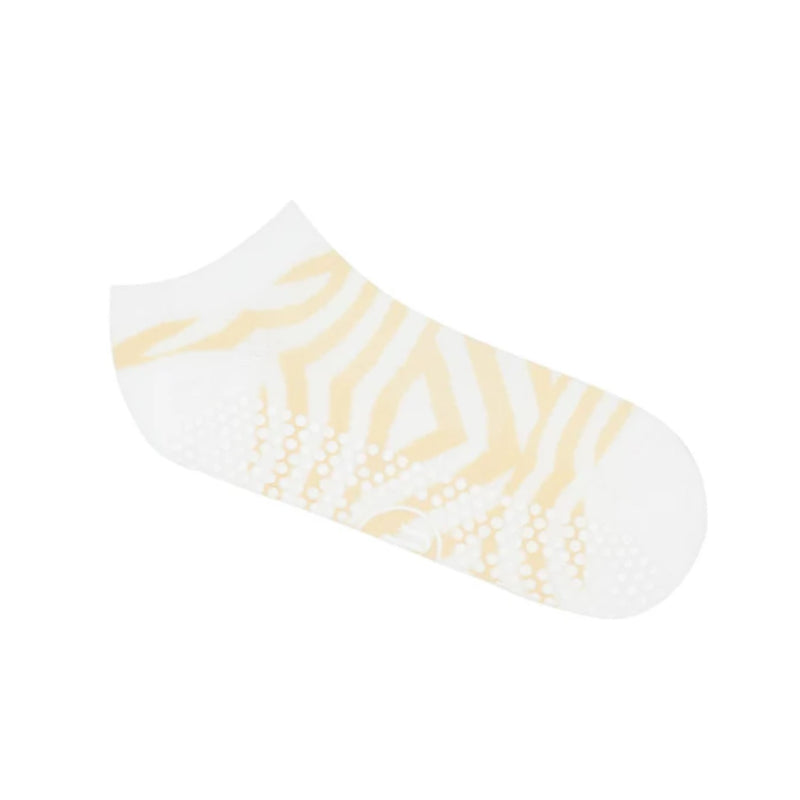 move active classic low rise seashell swirl grip socks