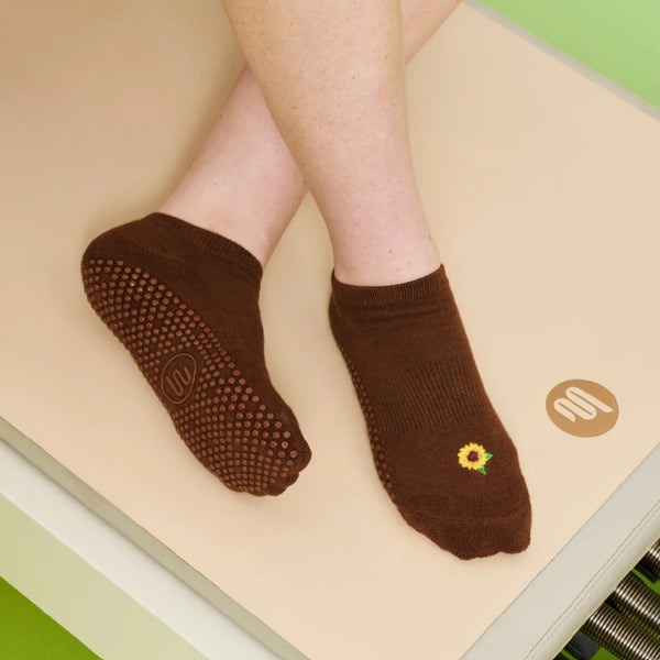 move active classic low rise sunflower fields grip socks