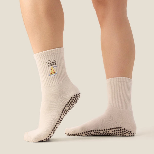 Move Active Crew Grip Socks Pasta Lover