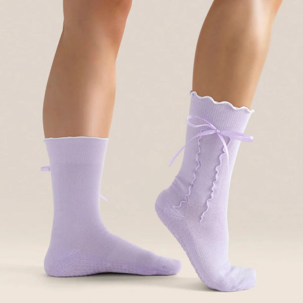 Move Active Crew Grip Socks Lavender Bow