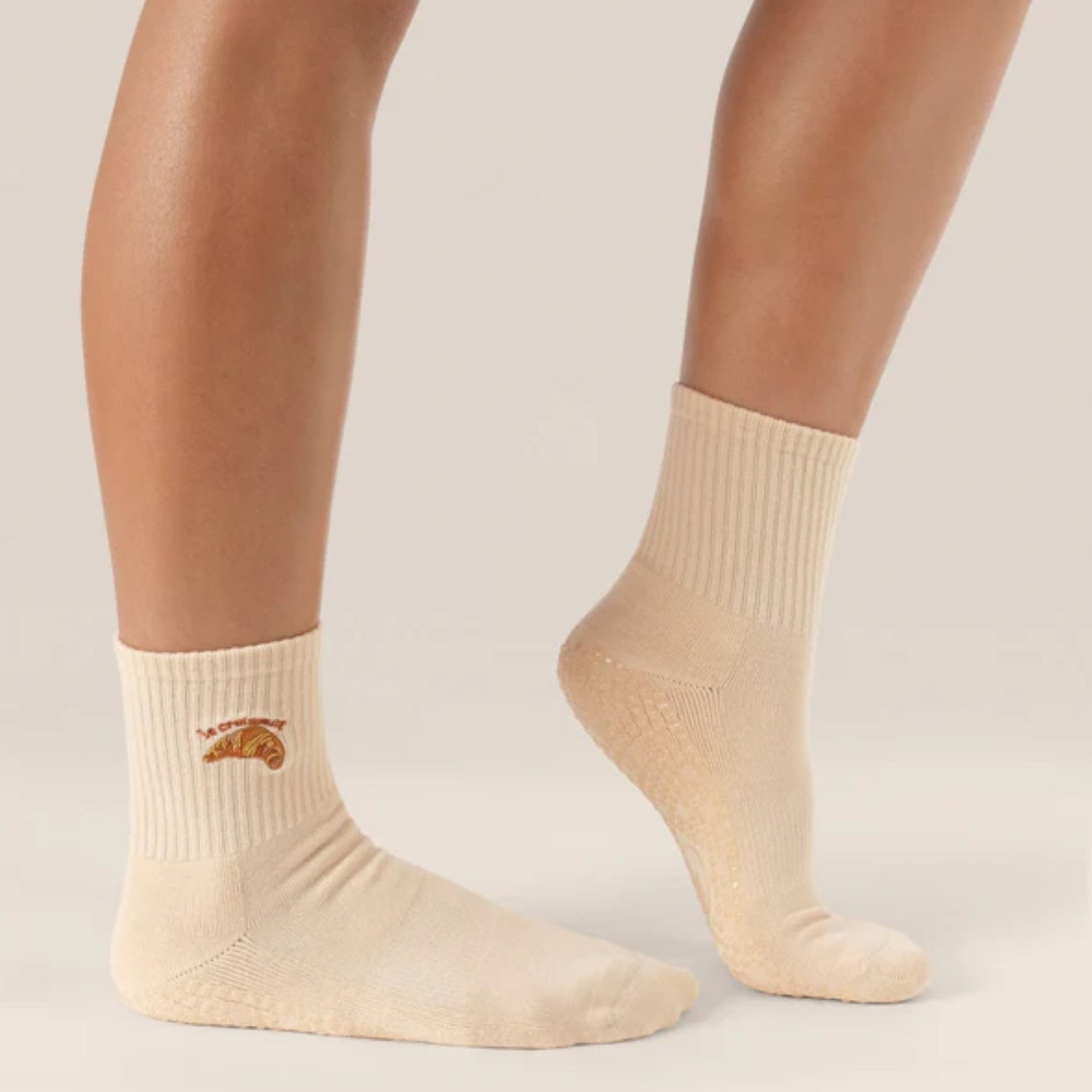 Move Active Crew Grip Socks Le Croissant