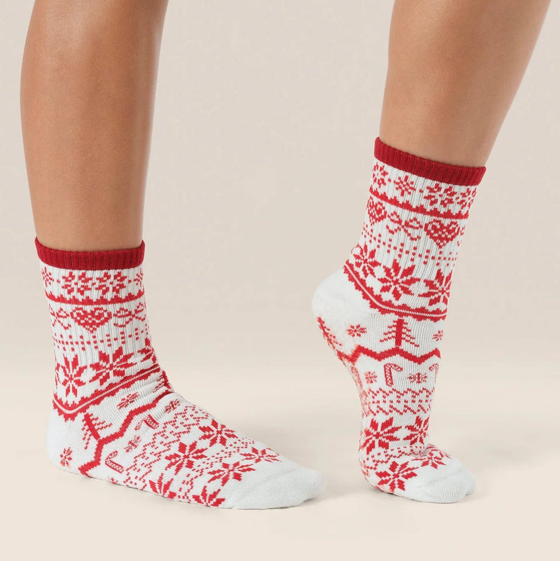 move active nordic noel crew grip socks