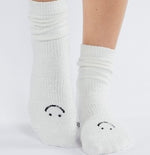 pointe studio happy cloud grip socks bone