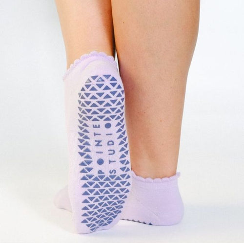 pointe studio happy lavender grip socks