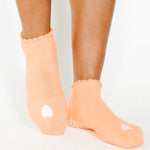 pointe studio love grip socks apricot