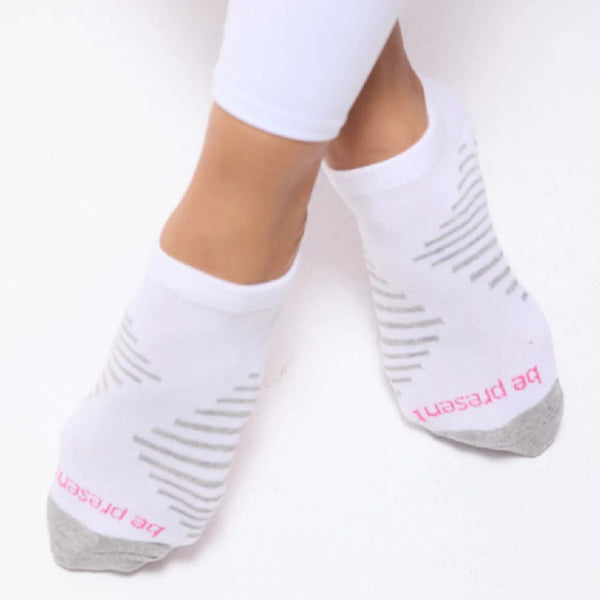 Sticky Be Be Present Melody Blanca grip socks 1