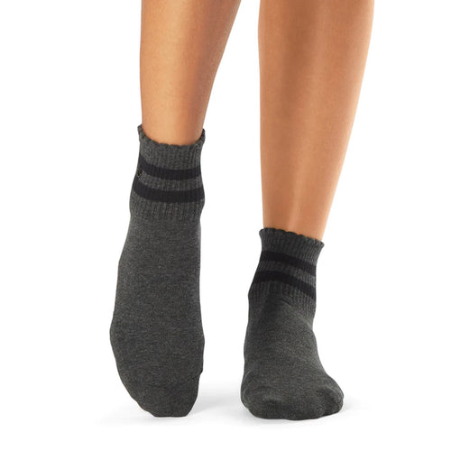 tavi active aria carbon heather grip socks