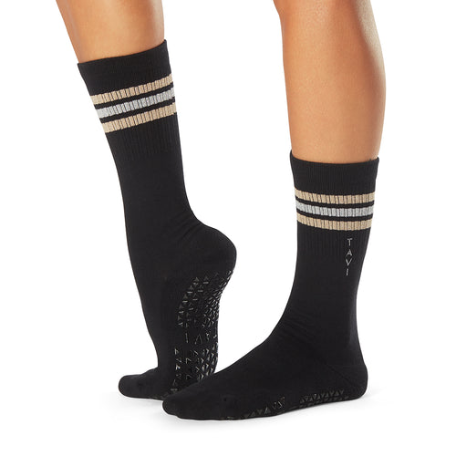 Tavi Lola Barre Grip Socks at YogaOutlet.com –