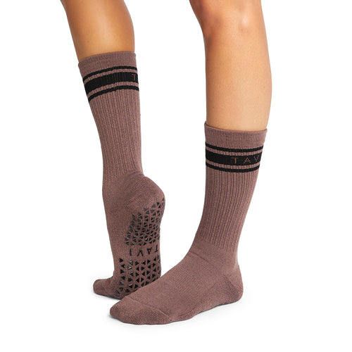 TAVI Active Designer Grip Sock and Clothing - simplyWORKOUT – SIMPLYWORKOUT