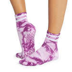 tavi active aria violet tie dye grip socks