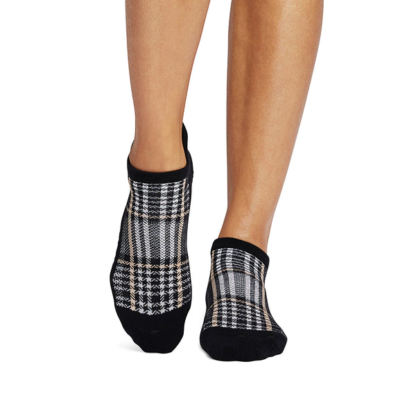 tavi savvy classic plaid grip socks