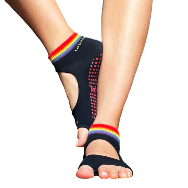tucketts allegro rainbow navy grip socks