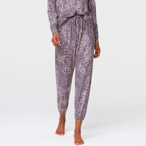 Onzie Weekend Sweatpant - Pounce