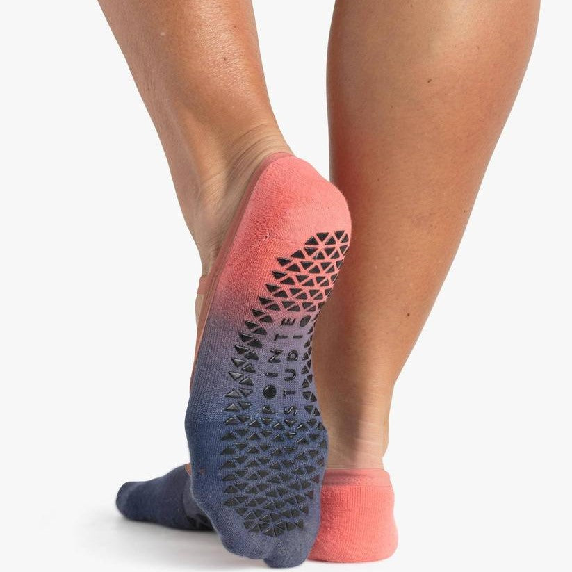 POINTE STUDIO - Piper Dance - Grip Socks (Barre & Pilates) – SIMPLYWORKOUT