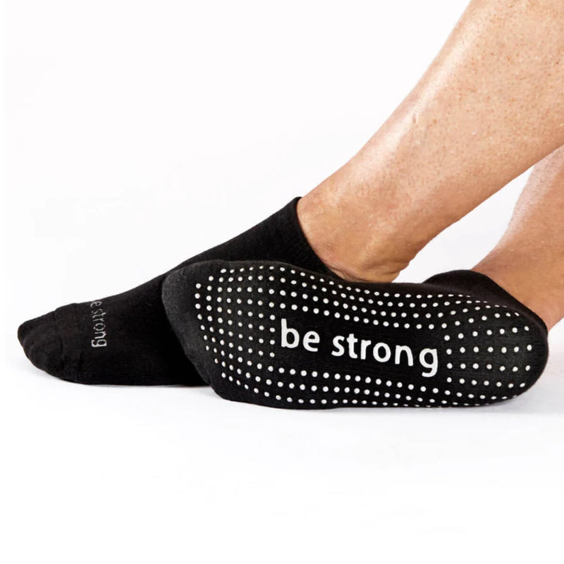 Mens Be Strong Black Slate Grip Socks - Sticky Be - simplyWORKOUT