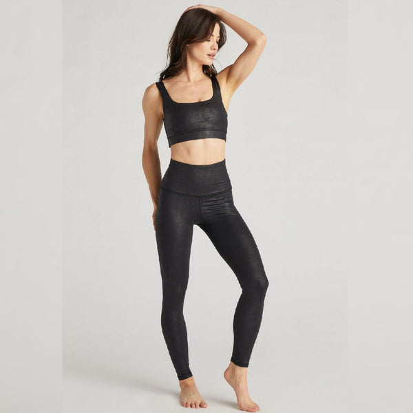 strut this Lincoln leather leggings