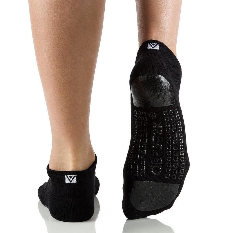 Arebesk Fishnet Grip Socks - Black White (Barre / Pilates) - SIMPLYWORKOUT