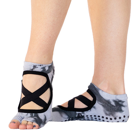 ToeSox Full Toe Bellarina Grip Socks – 5-Toe Design, Non-Slip Socks,  Natural Toe Movement, Pilates Socks, Yoga Socks, Toe Socks for Dance, Barre  & Ballet, Charcoal Grey, XSmall : : Clothing, Shoes & Accessories