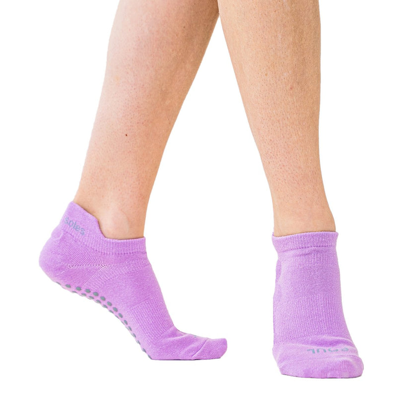 great soles emery tab back grip socks light pink gray