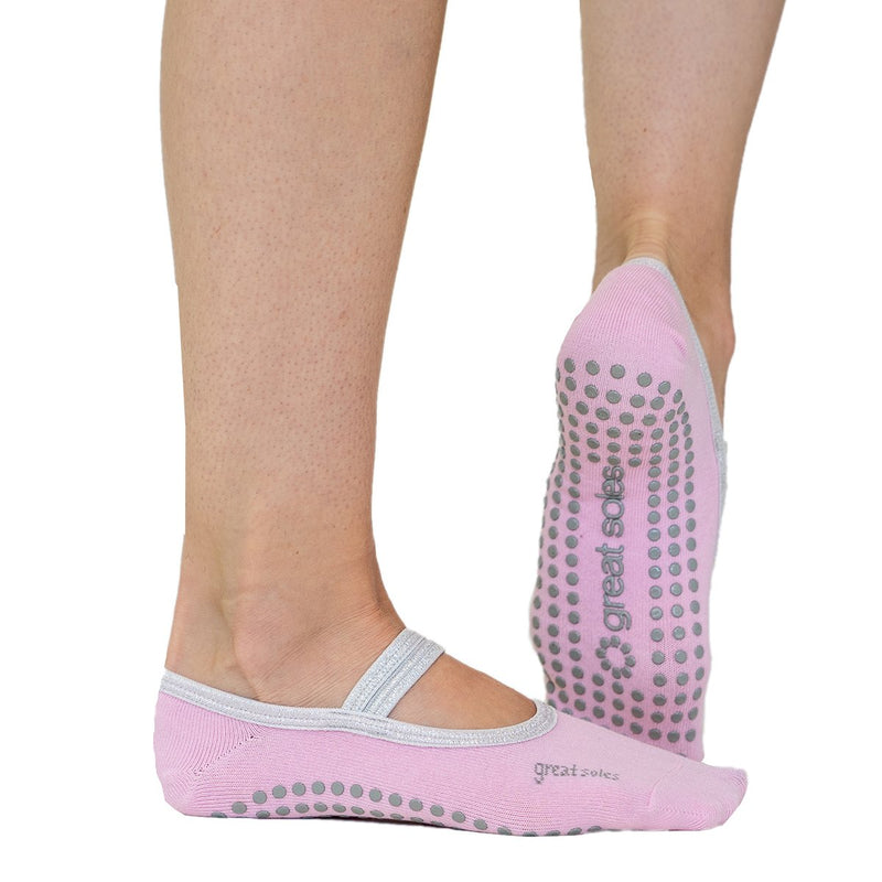 great soles jules ballet grip sock light pink silver