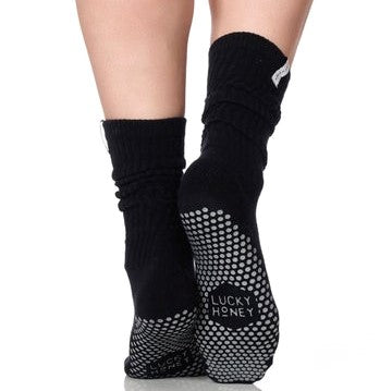 https://www.simplyworkout.com/cdn/shop/products/lucky-honey-grip-sock-the-scrunchie-black_1.jpg?v=1641774972