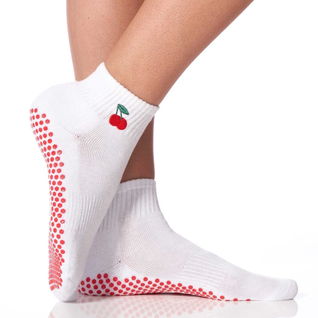 The Harlow Grip Sock Cherries - Lucky Honey - simplyWORKOUT – SIMPLYWORKOUT