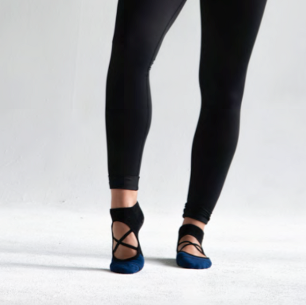 lucky honey valerie navy black grip sock