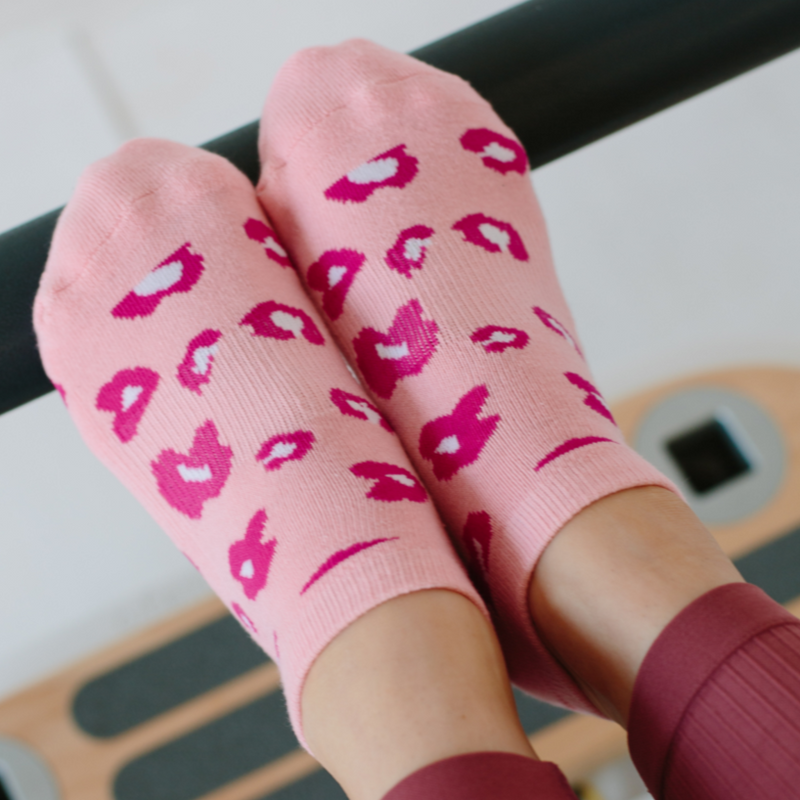 Classic Low Rise Cheetah Grip Socks - MoveActive - simplyWORKOUT