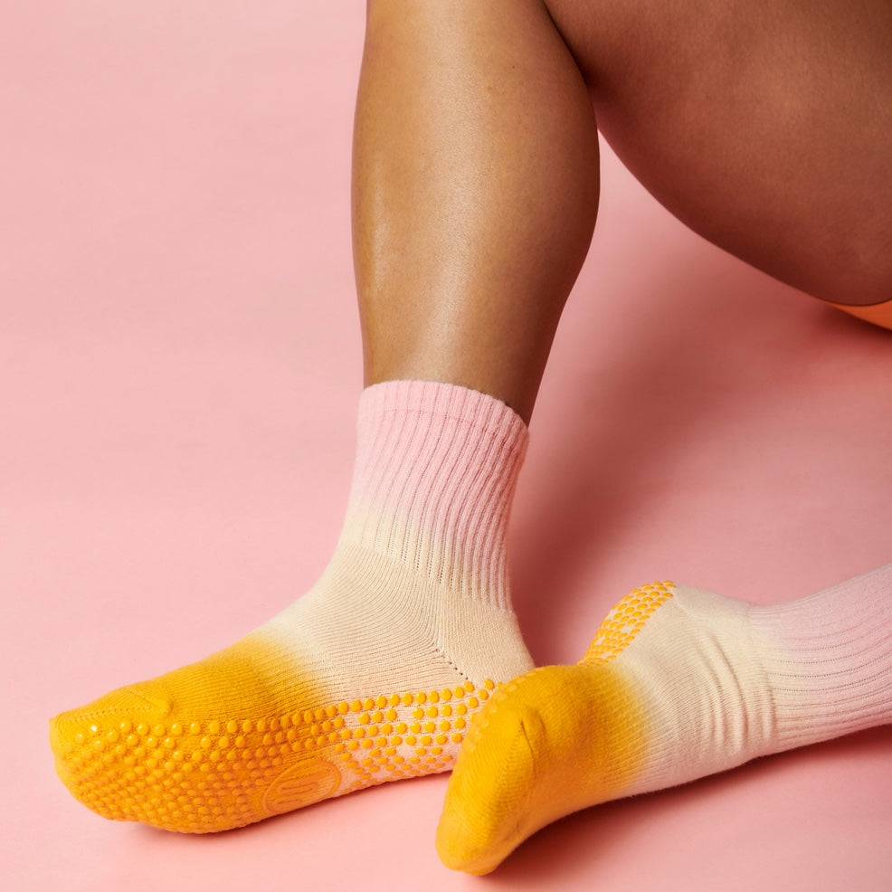 Be Fearless Stellar Amethyst Grip Sock - Sticky Be - simplyWORKOUT