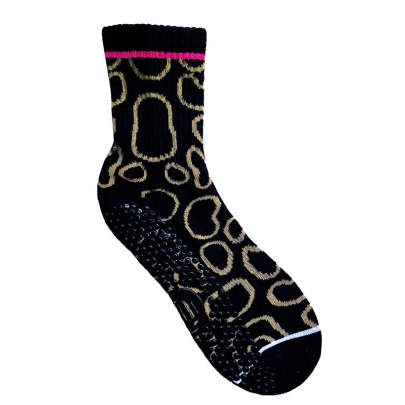 move active grip socks crew squiggle spots ma x Elle beige and black