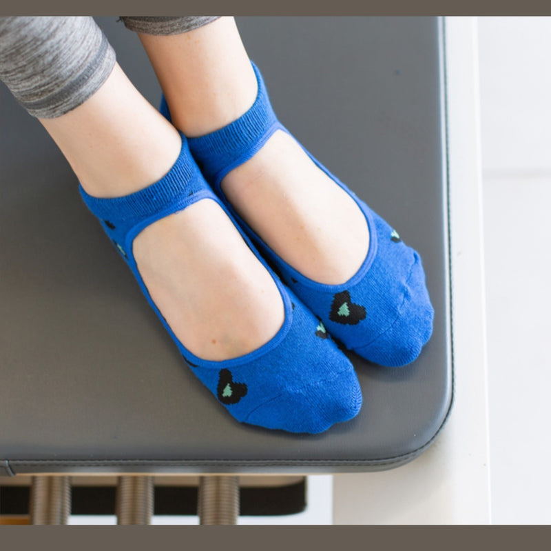 MoveActive Slide On Grip Socks - Cheetah Blue 
