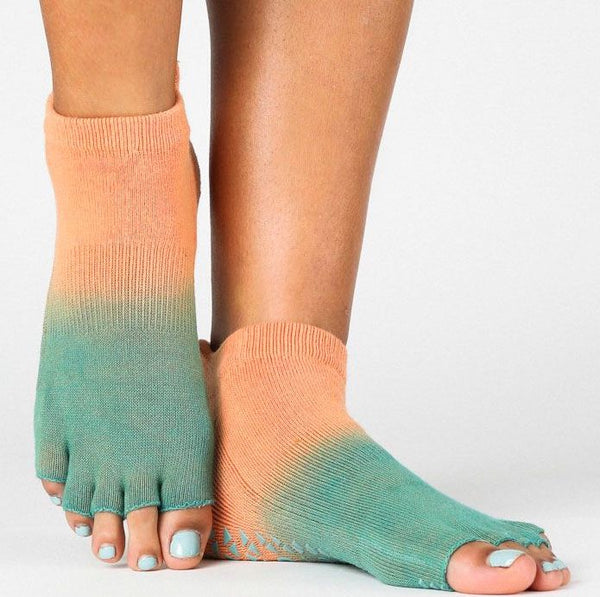 pointe studio Cameron half toe grip socks teal dip