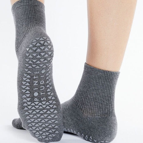 pointe studio union ankle grip socks charcoal gray