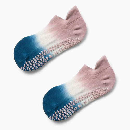 pointe studio wyatt deep sea grip socks