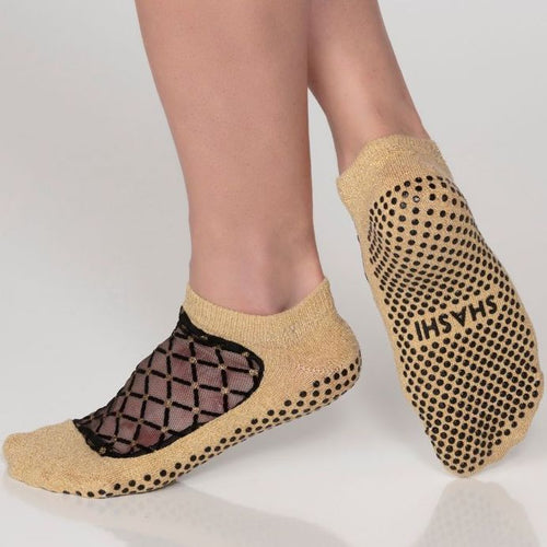 SHASHI socks I Non-Slip Grip Socks - simplyWORKOUT – SIMPLYWORKOUT