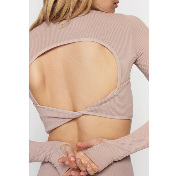 Spiritual Gangster Serene Seamless Twist Back - Stone Long Sleevespiritual gangster serene twist back long sleeve tee rose taupe
