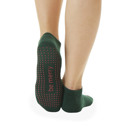sticky-be-be-merry-green-grip-socks