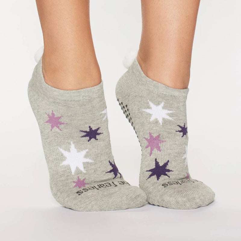 sticky be grip socks pom pom be fearless stellar Milan grips